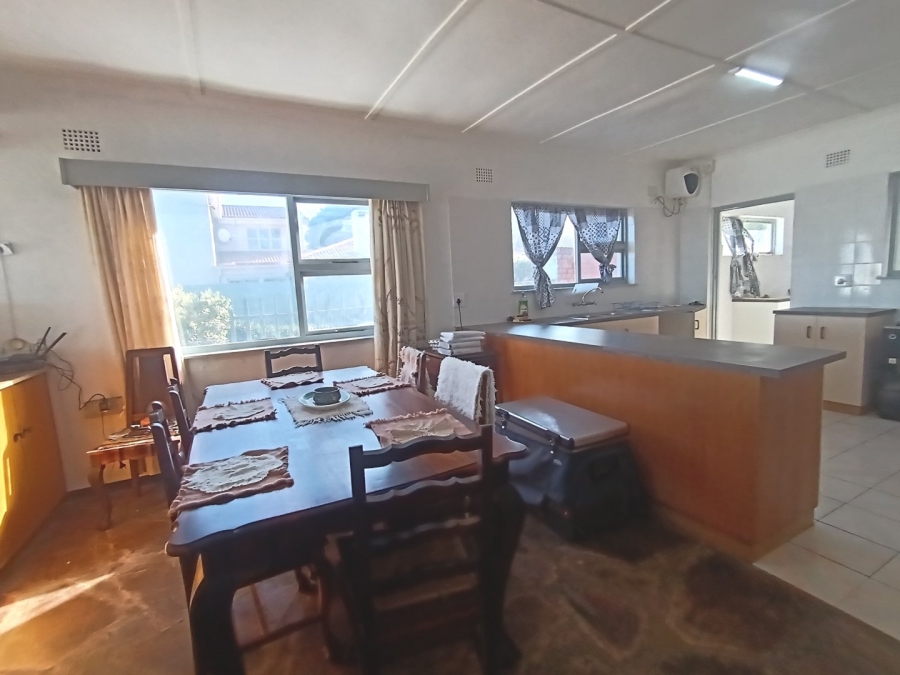 To Let 3 Bedroom Property for Rent in Glentana Western Cape